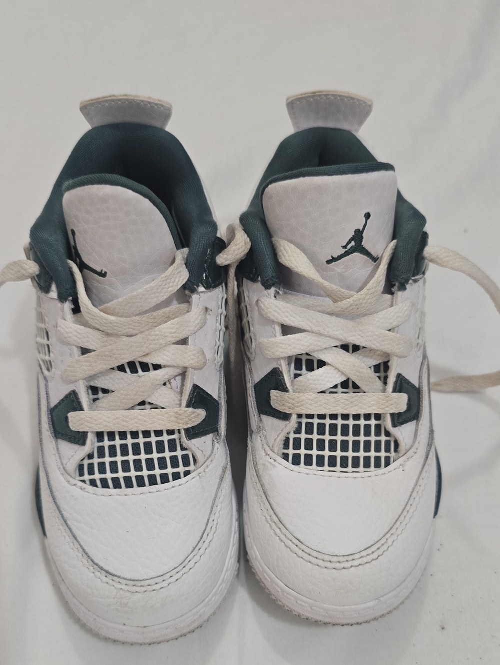 Jordan Kids White and Dark Green Basketball Sneakers